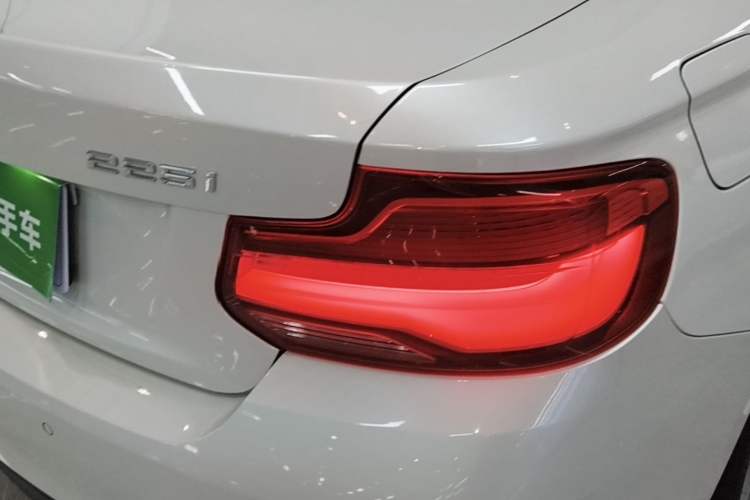 Used BMW 2 Series 2018 225i Convertible Coupe M Sport Edition Right Rear Taillight