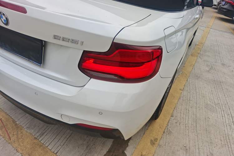 Used BMW 2 Series 2018 225i Convertible Coupe M Sport Edition Right Rear Taillight