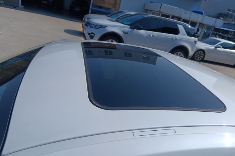 Used BMW 2 Series 2018 220i Sport Design Package Roof