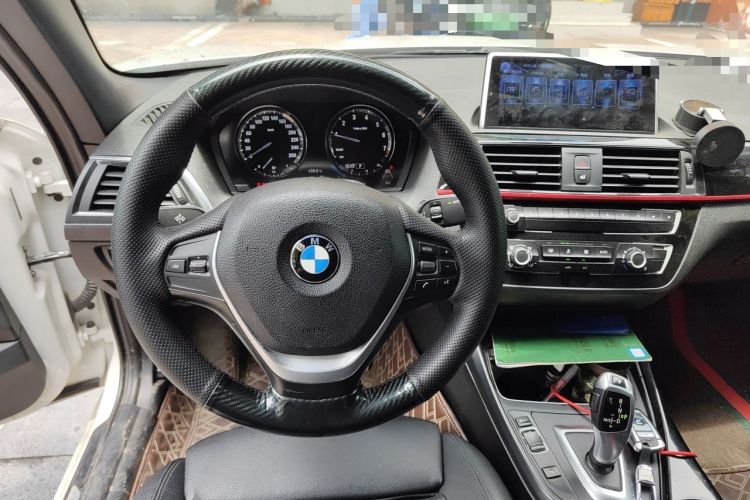 Used BMW 2 Series 2018 220i Convertible Coupe Sports Design Package Steering Wheel