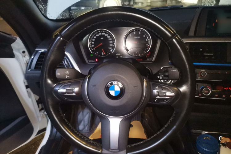 Used BMW 2 Series 2018 225i Convertible Coupe Luxury Model M Sport Package Steering Wheel