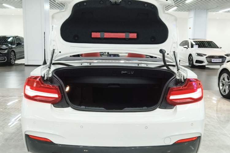 Used BMW 2 Series 2018 225i Convertible Coupe M Sport Edition Trunk