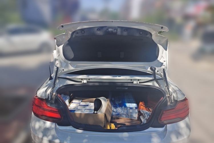 Used BMW 2 Series 2018 220i Convertible Coupe Sports Design Package Trunk