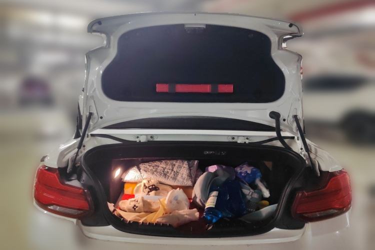 Used BMW 2 Series 2018 220i Convertible Coupe Sports Design Package Trunk
