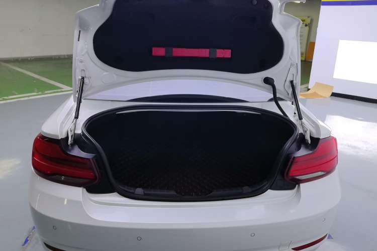 Used BMW 2 Series 2018 220i Sport Design Package Trunk