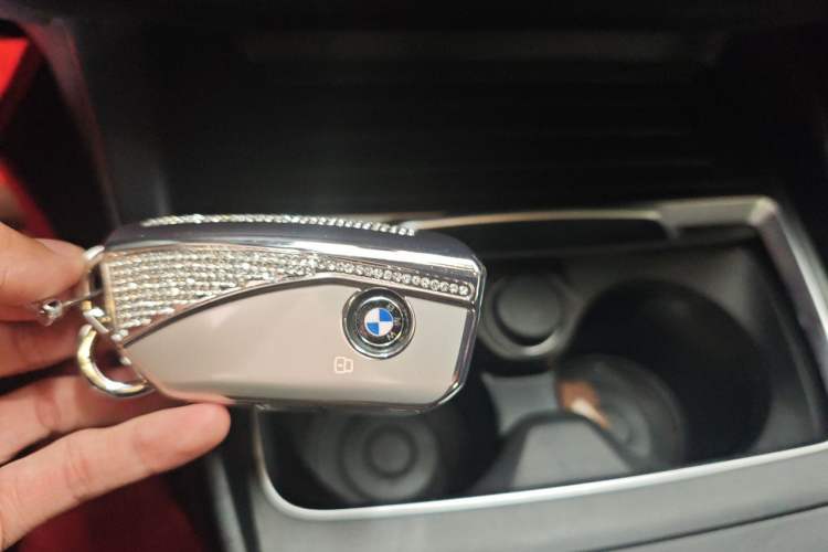 Used BMW 2 Series 2018 220i Convertible Coupe Sports Design Package Vehicle Key