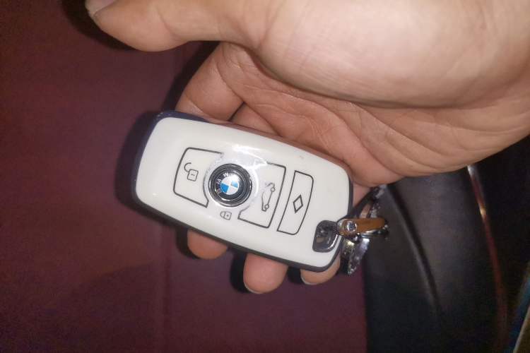 Used BMW 2 Series 2018 225i Convertible Coupe Luxury Model M Sport Package Vehicle Key