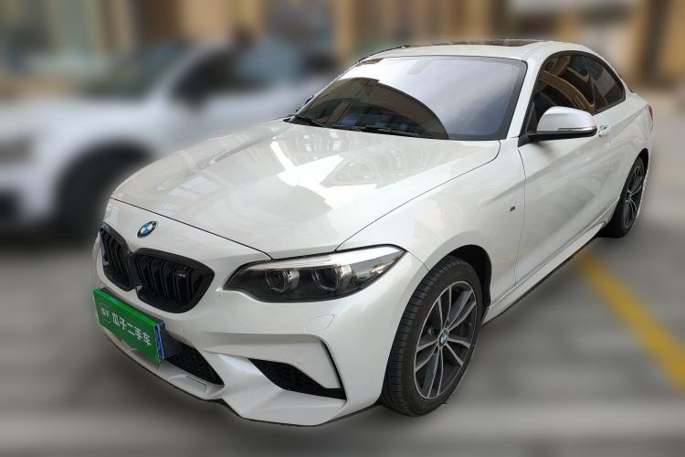 Used BMW 2 Series 2018 220i Sport Design Package Guazi used car, China used car export, Used car for sale, Used  cars, Cheapest cars for sale