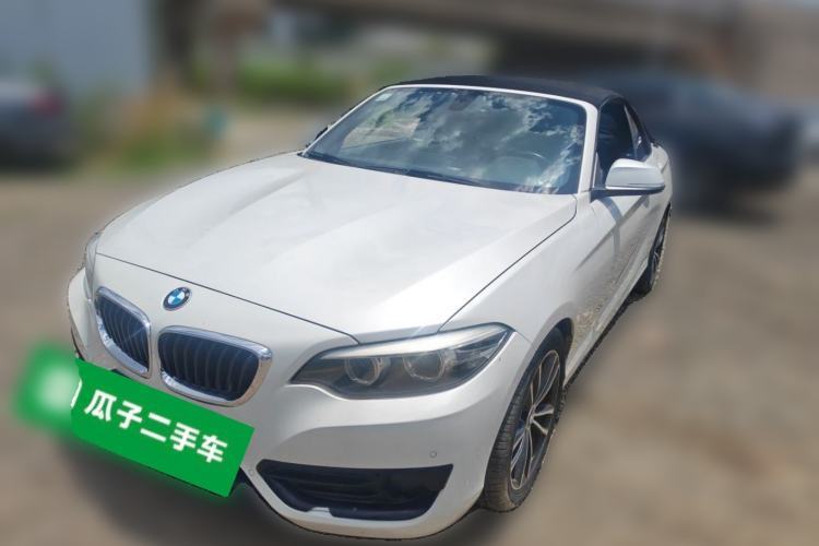 Gebrauchter BMW 2 Series 2018 220i Convertible Coupe Sports Design Package Guazi used car, China used car export, Used car for sale, Used  cars, Cheapest cars for sale