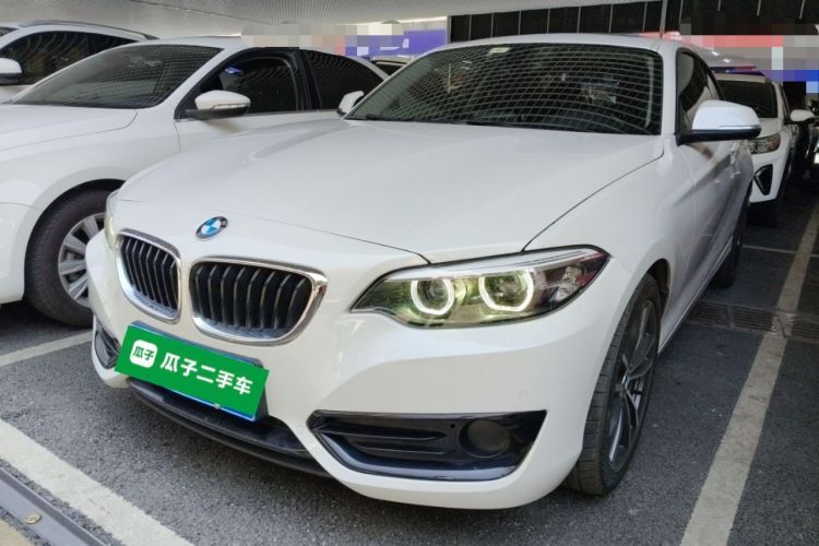Used BMW 2 Series 2018 220i Sport Design Package Guazi used car, China used car export, Used car for sale, Used  cars, Cheapest cars for sale