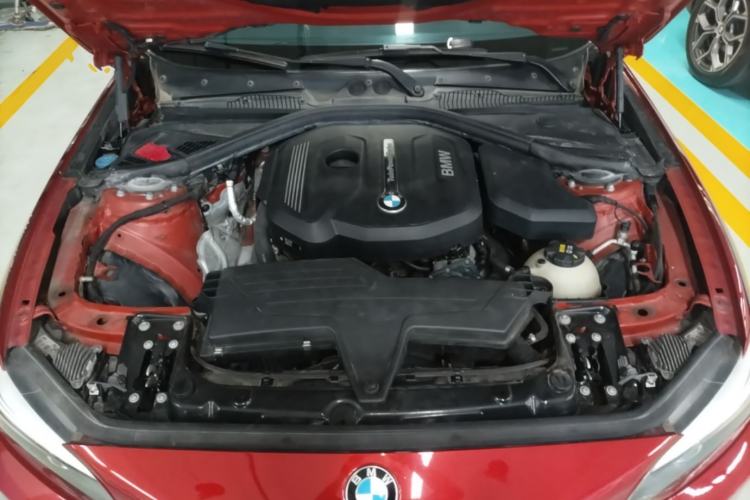 Used BMW 2 Series 2018 220i Sport Design Package Engine Bay