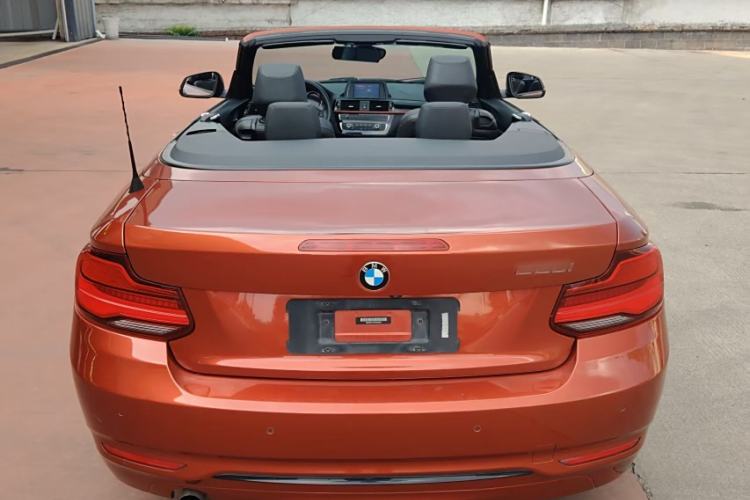 Used BMW 2 Series 2018 220i Convertible Coupe Sports Design Package Exterior 3
