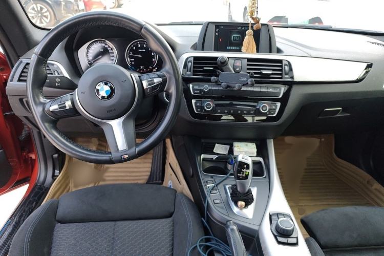 Used BMW 2 Series 2018 225i M Sport Interior 2