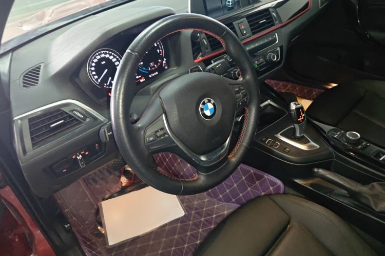 Used BMW 2 Series 2018 220i Convertible Coupe Sports Design Package Steering Wheel