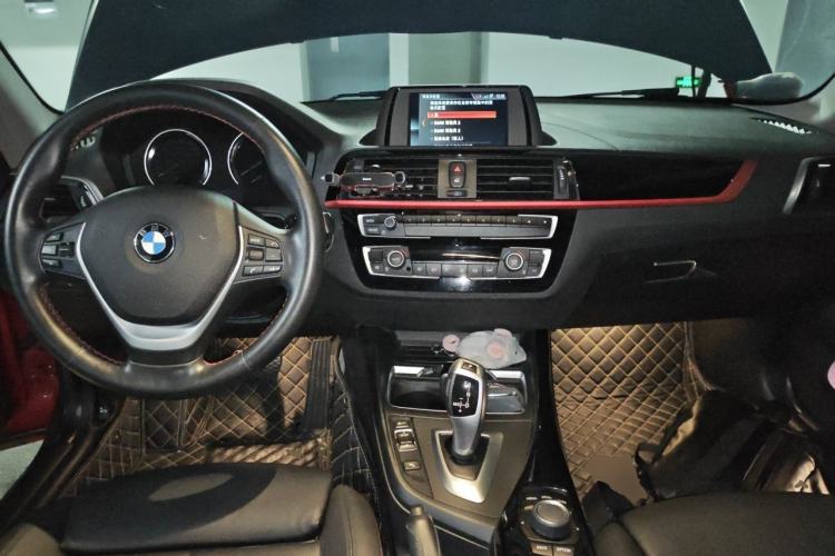 Used BMW 2 Series 2019 225i Sport Design Package Center Console