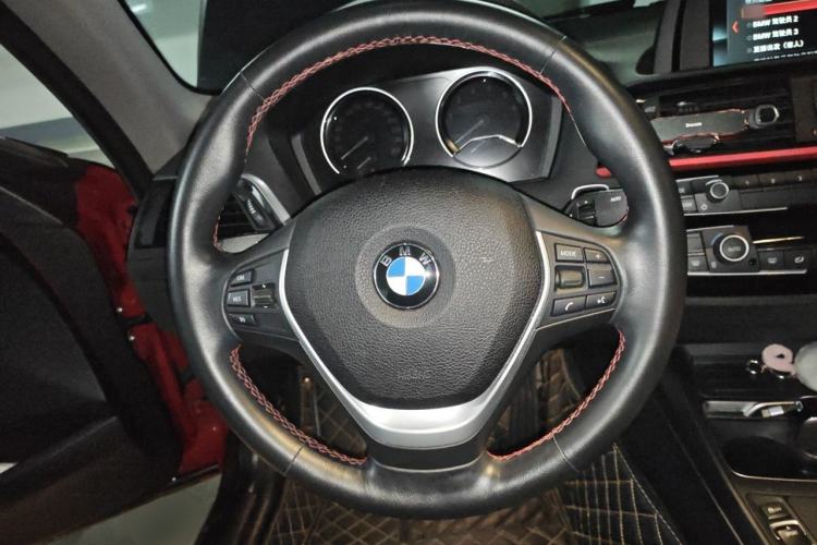 Used BMW 2 Series 2019 225i Sport Design Package Steering Wheel