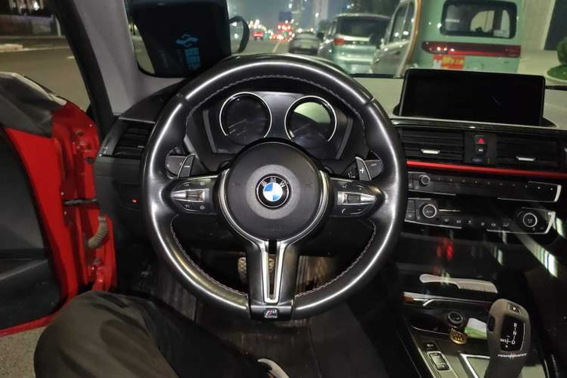 Used BMW 2 Series 2019 225i Sport Design Package Steering Wheel