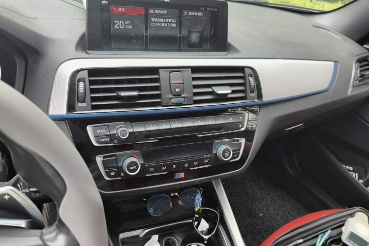 Used BMW 2 Series 2019 225i Convertible Coupe Luxury Edition M Sport Package Audio And AC Panel