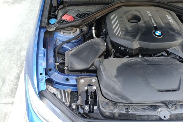 Used BMW 2 Series 2019 225i Luxury Model with M Sport Package Engine Bay Right