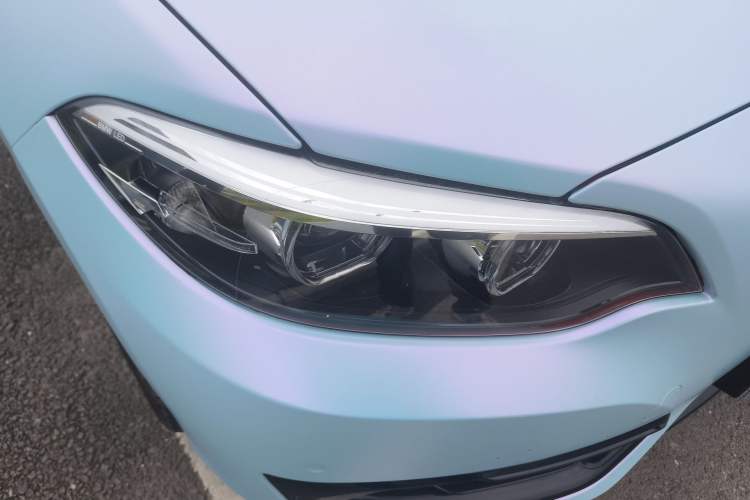 Used BMW 2 Series 2019 225i Convertible Coupe Sports Design Package Right Front Headlight