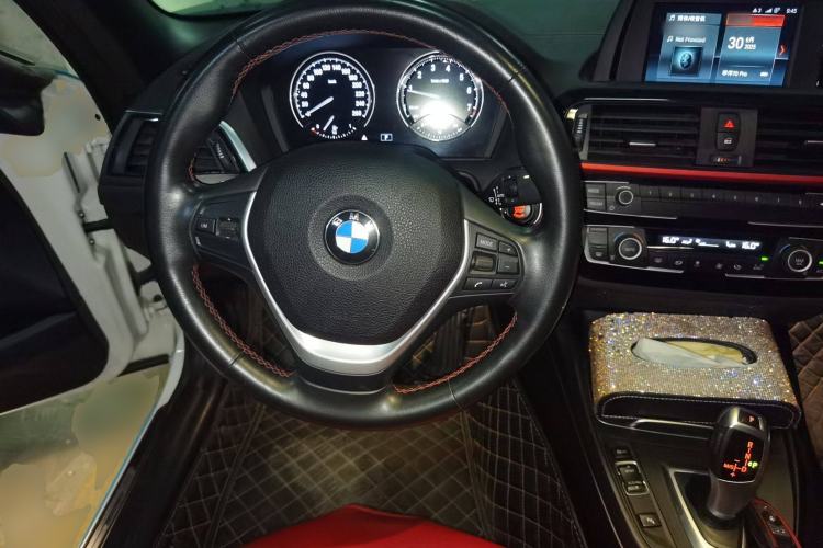 Used BMW 2 Series 2019 225i Convertible Coupe Sports Design Package Steering Wheel