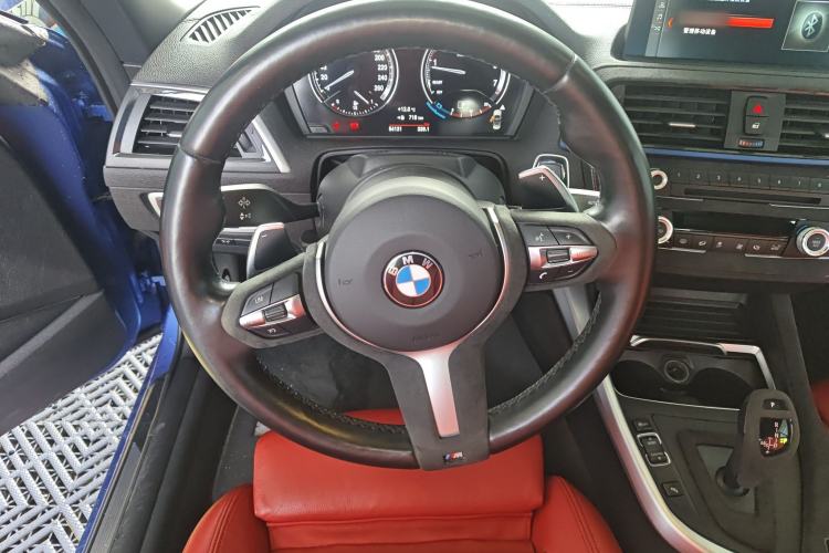 Used BMW 2 Series 2019 225i Convertible Coupe Luxury Edition M Sport Package Steering Wheel