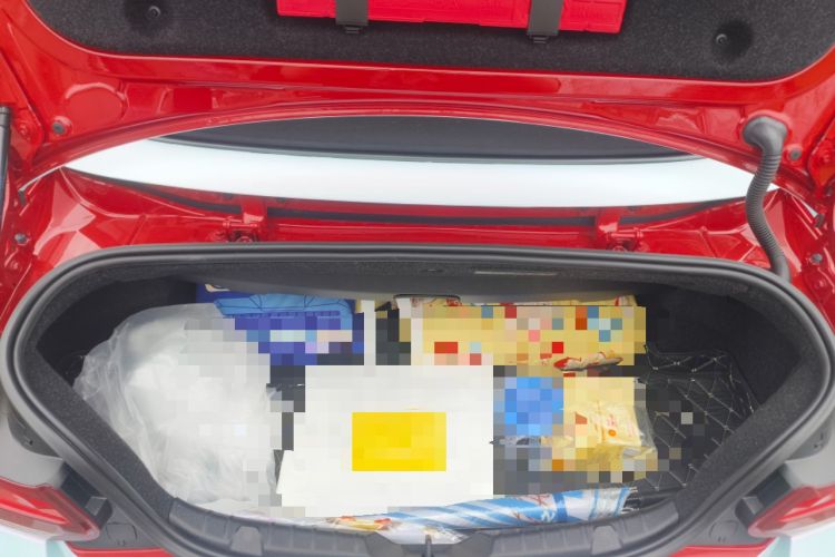 Used BMW 2 Series 2019 225i Convertible Coupe Sports Design Package Trunk