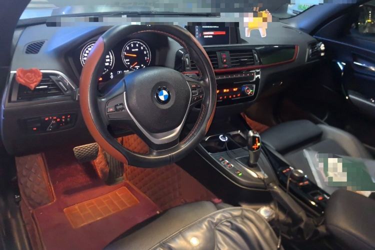 Used BMW 2 Series 2019 225i Convertible Coupe Sports Design Package Center Console