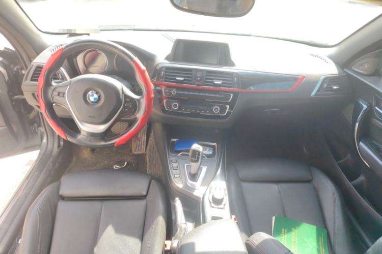 Used BMW 2 Series 2019 225i Convertible Coupe Sports Design Package Center Console