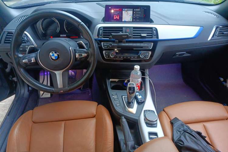 Used BMW 2 Series 2019 225i Convertible Coupe Luxury Edition M Sport Package Center Console