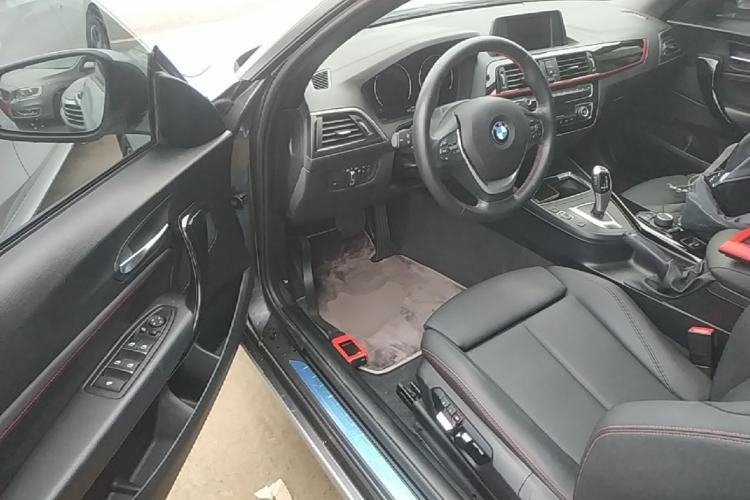 Used BMW 2 Series 2019 225i Convertible Coupe Sports Design Package Driver Seat