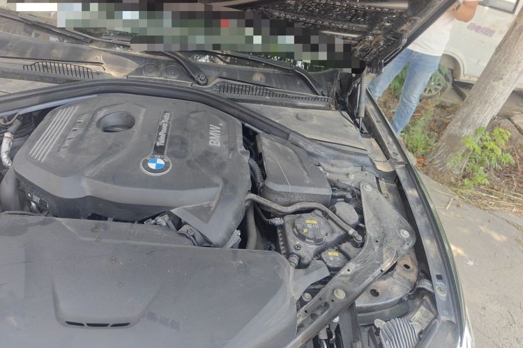 Used BMW 2 Series 2019 225i Convertible Coupe Sports Design Package Engine Bay Left