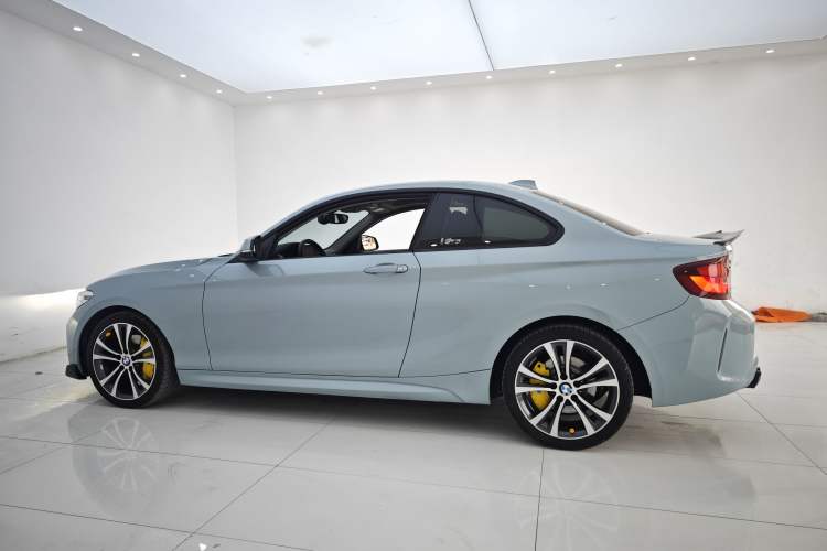 Used BMW 2 Series 2019 225i Sport Design Package Exterior 12