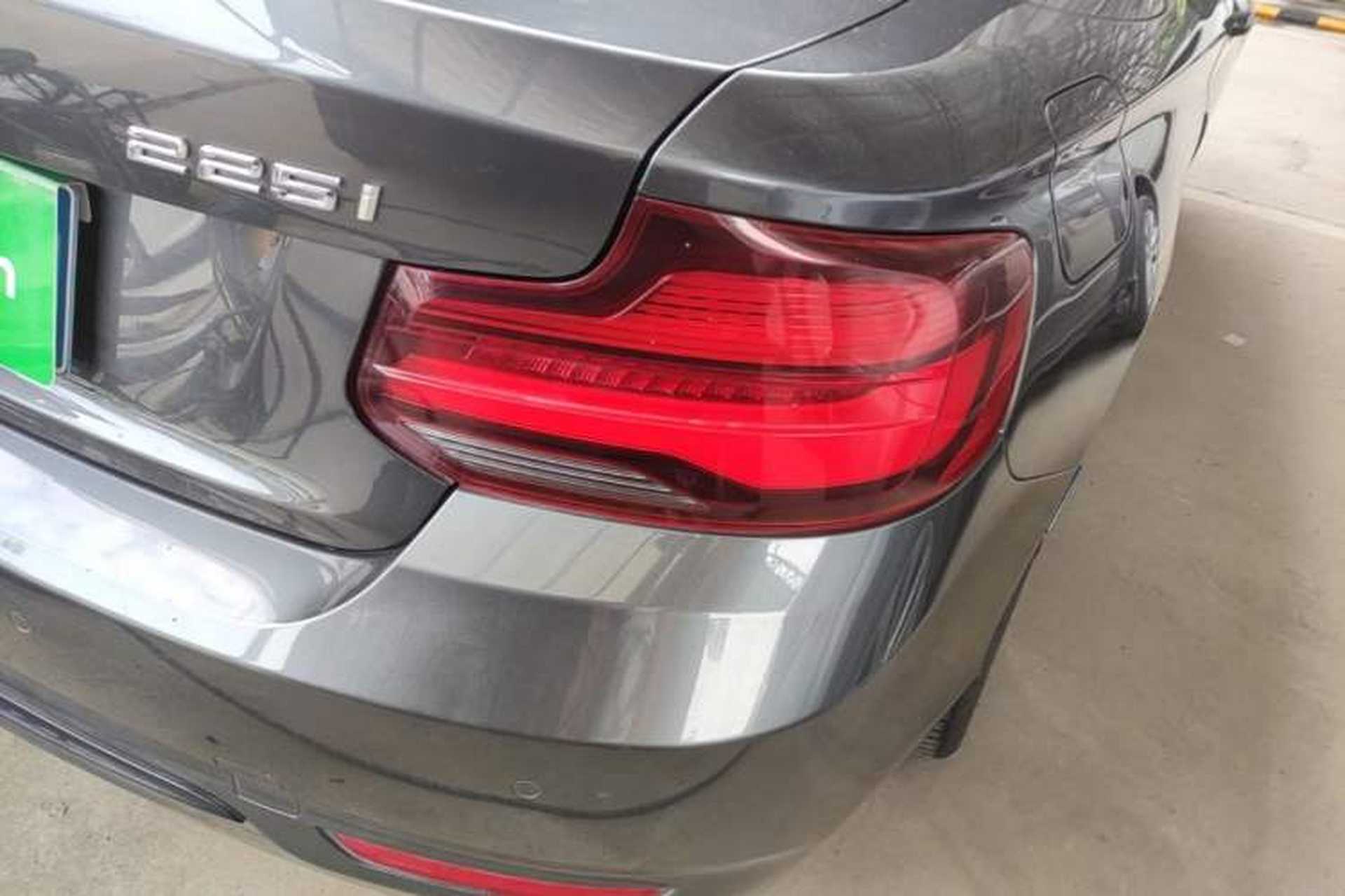 Used BMW 2 Series 2019 225i Convertible Coupe Sports Design Package Exterior 2