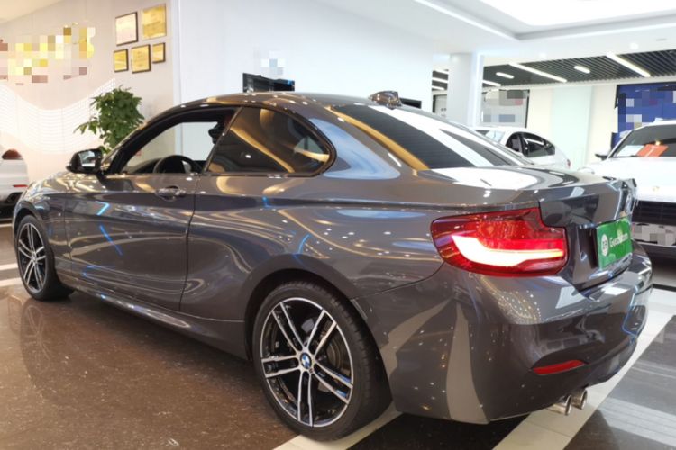 Used BMW 2 Series 2019 225i Luxury Model with M Sport Package Exterior 3