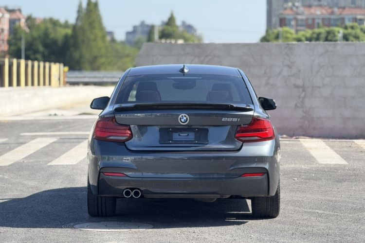 Used BMW 2 Series 2019 225i Luxury Model with M Sport Package Exterior 5