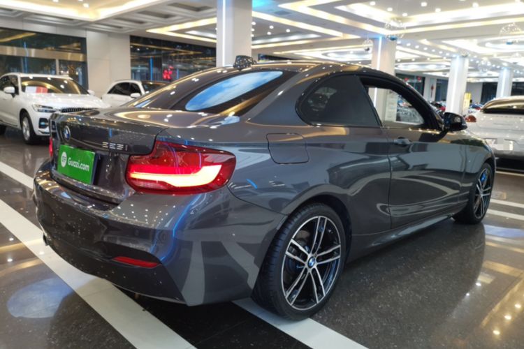 Used BMW 2 Series 2019 225i Luxury Model with M Sport Package Exterior 5