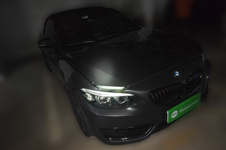Used BMW 2 Series 2019 225i Convertible Coupe Sports Design Package Front Right 45 Deg