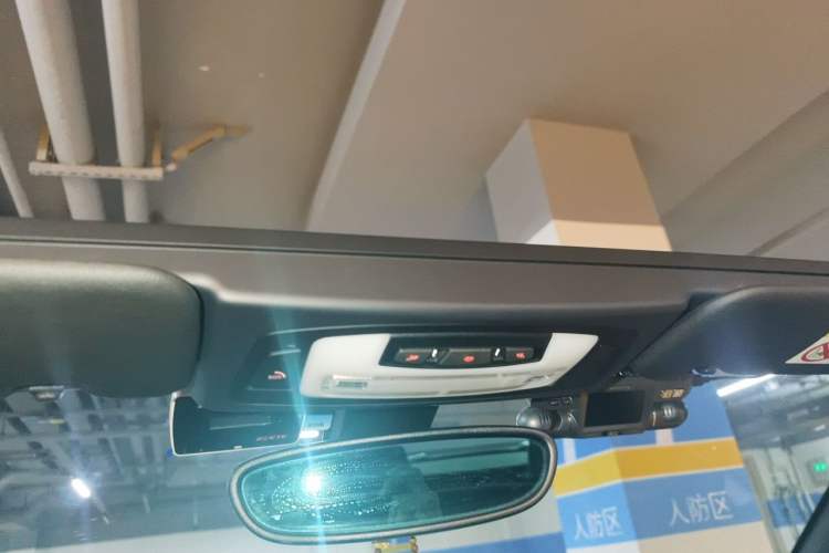 Used BMW 2 Series 2019 225i Convertible Coupe Sports Design Package Headliner