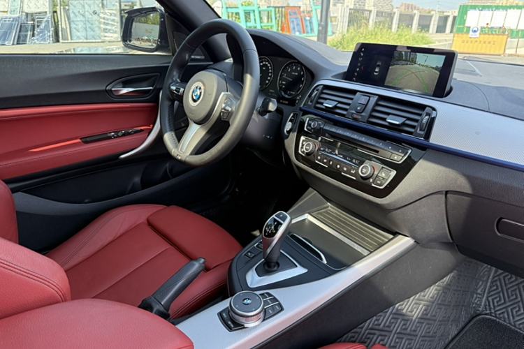 Used BMW 2 Series 2019 225i Luxury Model with M Sport Package Interior 8