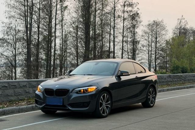 Used BMW 2 Series 2019 225i Sport Design Package