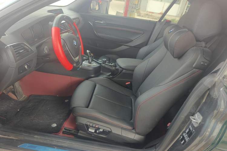 Used BMW 2 Series 2019 225i Convertible Coupe Sports Design Package Left Front Seat