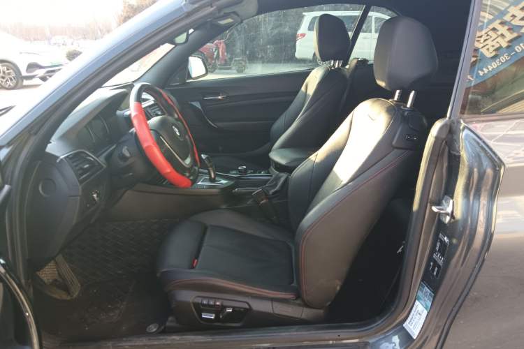 Used BMW 2 Series 2019 225i Convertible Coupe Sports Design Package Left Front Seat