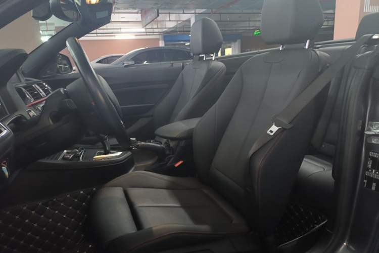 Used BMW 2 Series 2019 225i Convertible Coupe Sports Design Package Left Front Seat