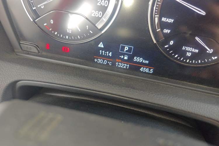 Used BMW 2 Series 2019 225i Convertible Coupe Sports Design Package Odometer Close Up