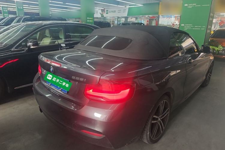 Used BMW 2 Series 2019 225i Convertible Coupe Luxury Edition M Sport Package Rear Right 45 Deg