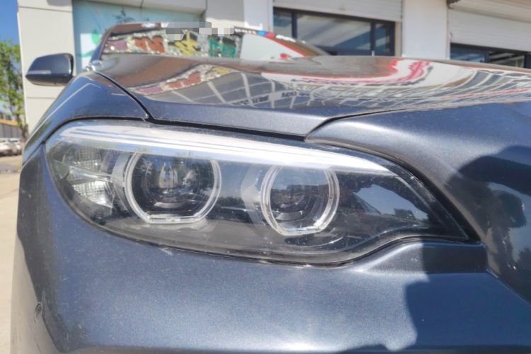 Used BMW 2 Series 2019 225i Convertible Coupe Sports Design Package Right Front Headlight