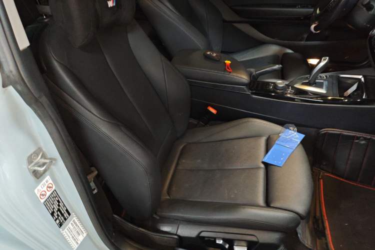 Used BMW 2 Series 2019 225i Sport Design Package Right Front Seat