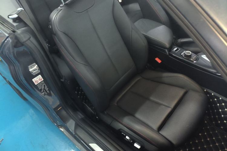 Used BMW 2 Series 2019 225i Convertible Coupe Sports Design Package Right Front Seat
