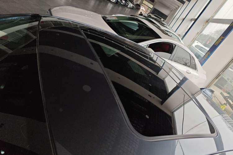 Used BMW 2 Series 2019 225i Sport Design Package Roof